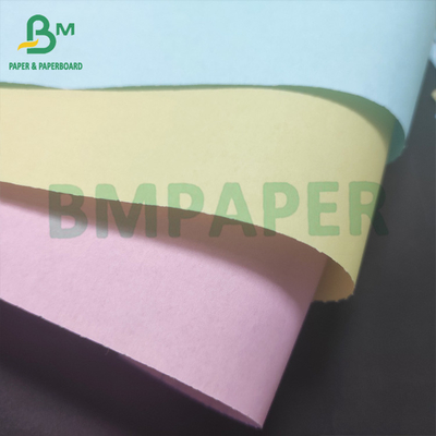 बहु-रंगीन कार्बन रहित कागज उच्च चिकना स्व-निहित एनसीआर रसीद कागज