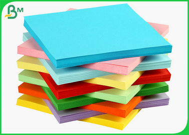 किंडरगार्टन Origami सामग्री के लिए 80GSM Uncoated रंग कॉपी पेपर