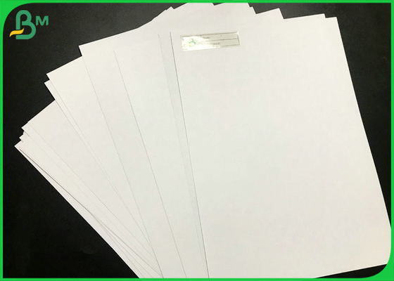 कस्टम आकार Uncoated Woodfree कागज 70g 80g सफेद Woodfree कागज नमूना नि: शुल्क