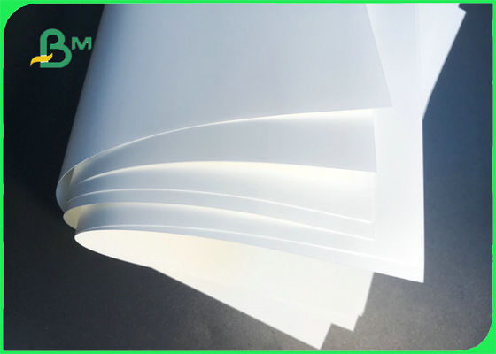 पीईटी और पीपी सिंथेटिक पेपर 100um 200um 250um पानी प्रतिरोधी लेबल मुद्रण के लिए
