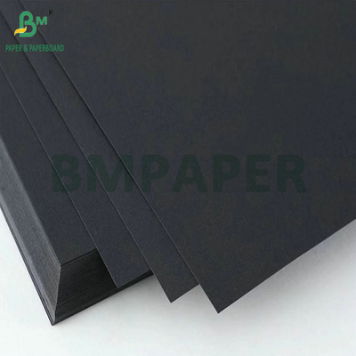 A0 A1 250g 300g कॉस्मेटिक बॉक्स बनाने के लिए ब्लैक कार्डस्टॉक 70cm x 100cm