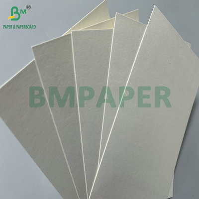 1.3 मिमी 1.5 मिमी शुद्ध फाइबर सफेद अवशोषक ब्लोटर पेपर कोस्टर के लिए 70 x 100 सेमी