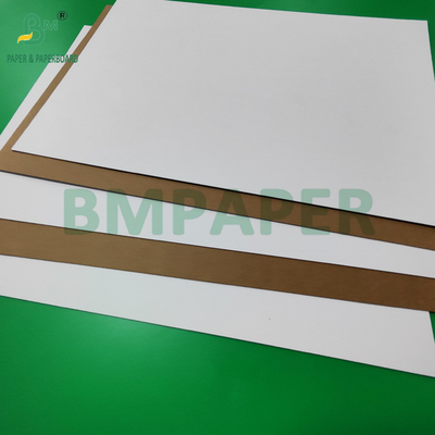0.7mm 590gsm इलेक्ट्रॉनिक उत्पादों के लिए सफेद चेहरा क्राफ्ट बोर्ड पैकेज 79 x 109 सेमी
