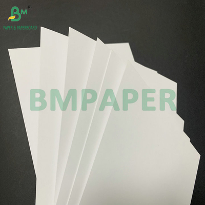 क्रोम 75gsm 85gsm C1S चमकदार कागज के लिए लेबल स्टॉक में रोल चौड़ाई