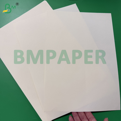 80gsm भारी बुक पेपर ऑफसेट प्रिंटिंग के लिए रंग क्रीम आइवरी 61x86cm