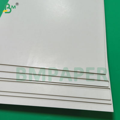 1500gsm एसिड मुक्त सफेद ठोस बोर्ड 75 X 100 सेमी डबल साइडेड लेपित