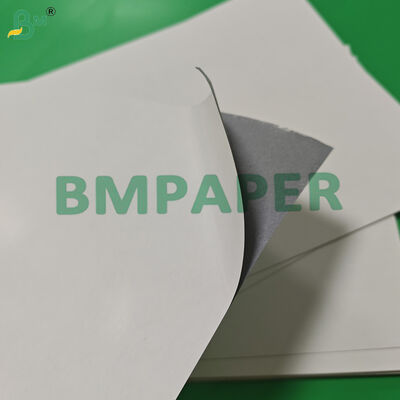 310gsm 330gsm ब्लैककोर प्लेइंग कार्ड स्टॉक पेपर एंटी-काउंटरफीटिंग 64 x 90cm