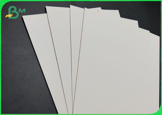 वर्जिन पल्स लेपित एफबीबी आइवरी बोर्ड 305g / 345g ऑफसेट प्रिंटिंग