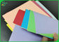 180 ग्राम रंगीन कार्डस्टॉक बोर्ड सॉलिड ब्लू / येलो ब्रिस्टल कार्डबोर्ड रम
